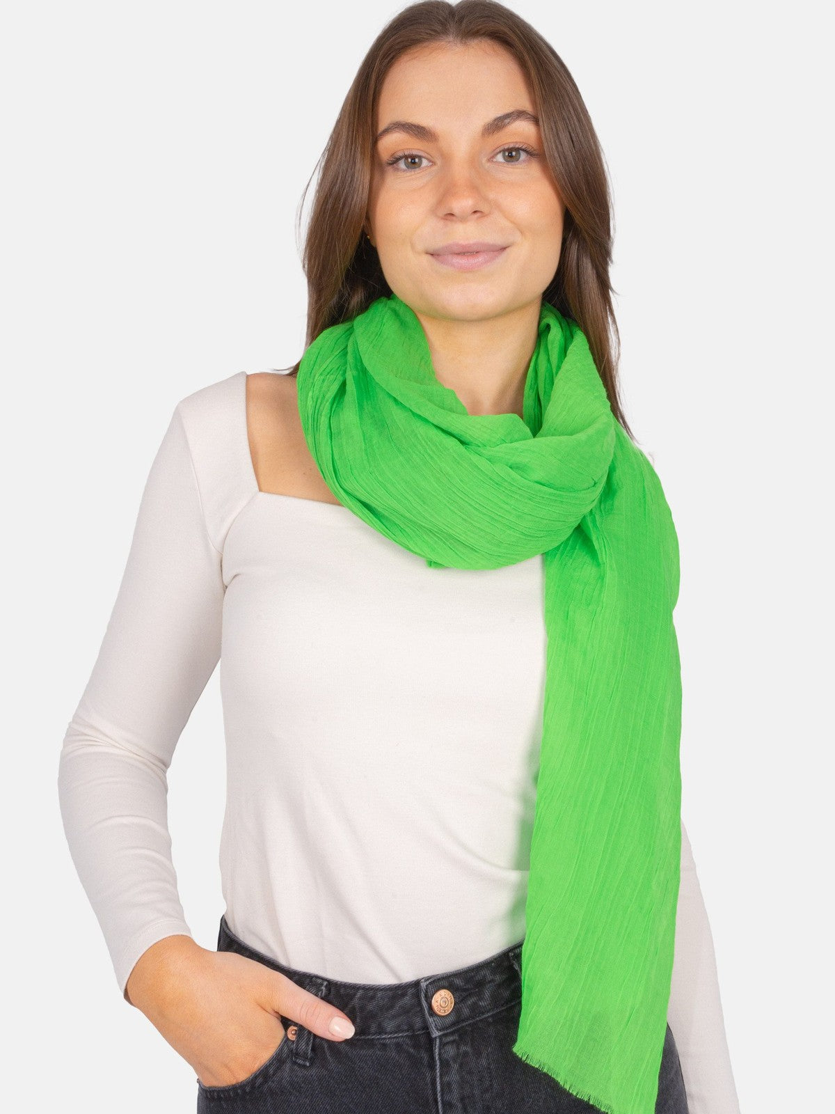 Schal Alessandra in Grasgrün #Farbe_Grasgrün