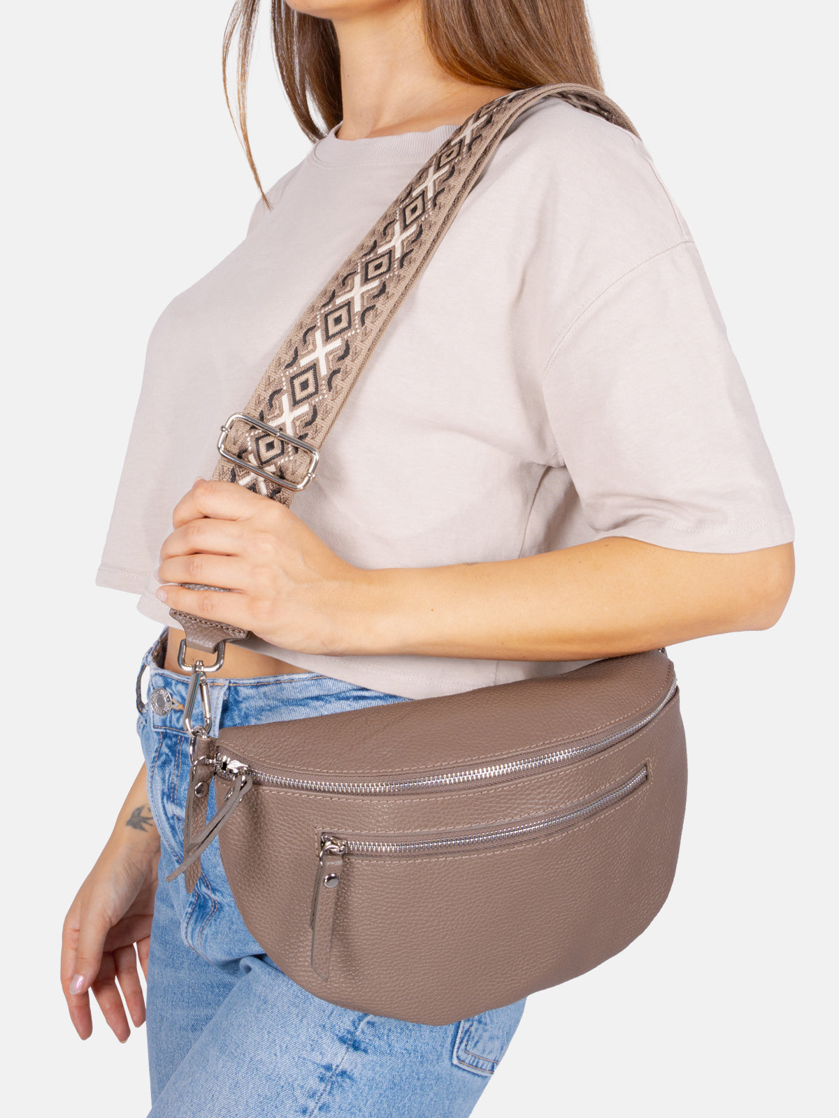 Große Crossbody Umhängetasche mit 2 Zipper aus 100% Leder - dark taupe - Ella