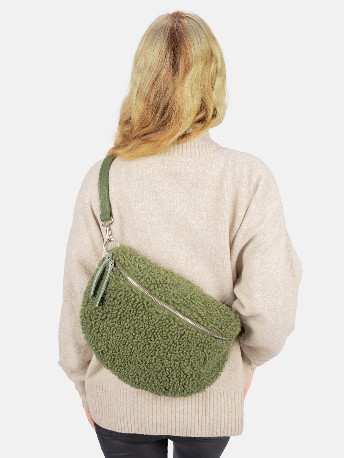 Stofftasche Crossbody Bag Size L - olivgrün - Fluffy