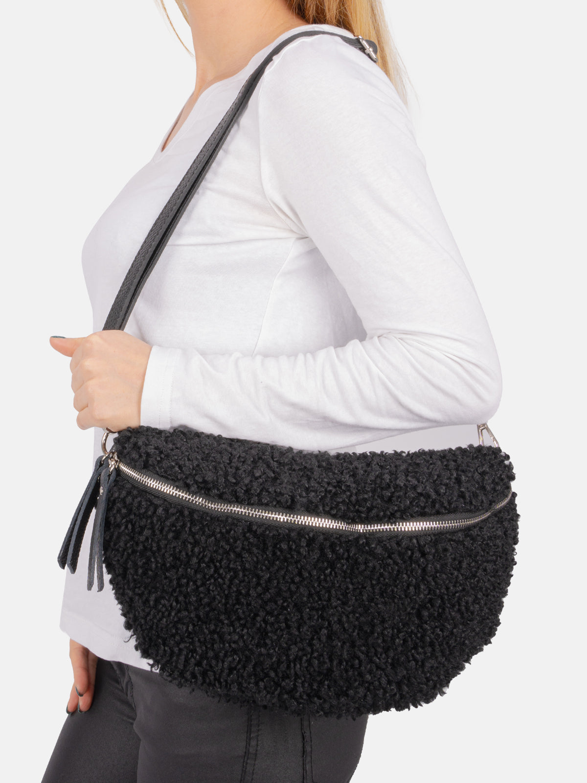 Stofftasche Crossbody Bag Size L - schwarz - Fluffy