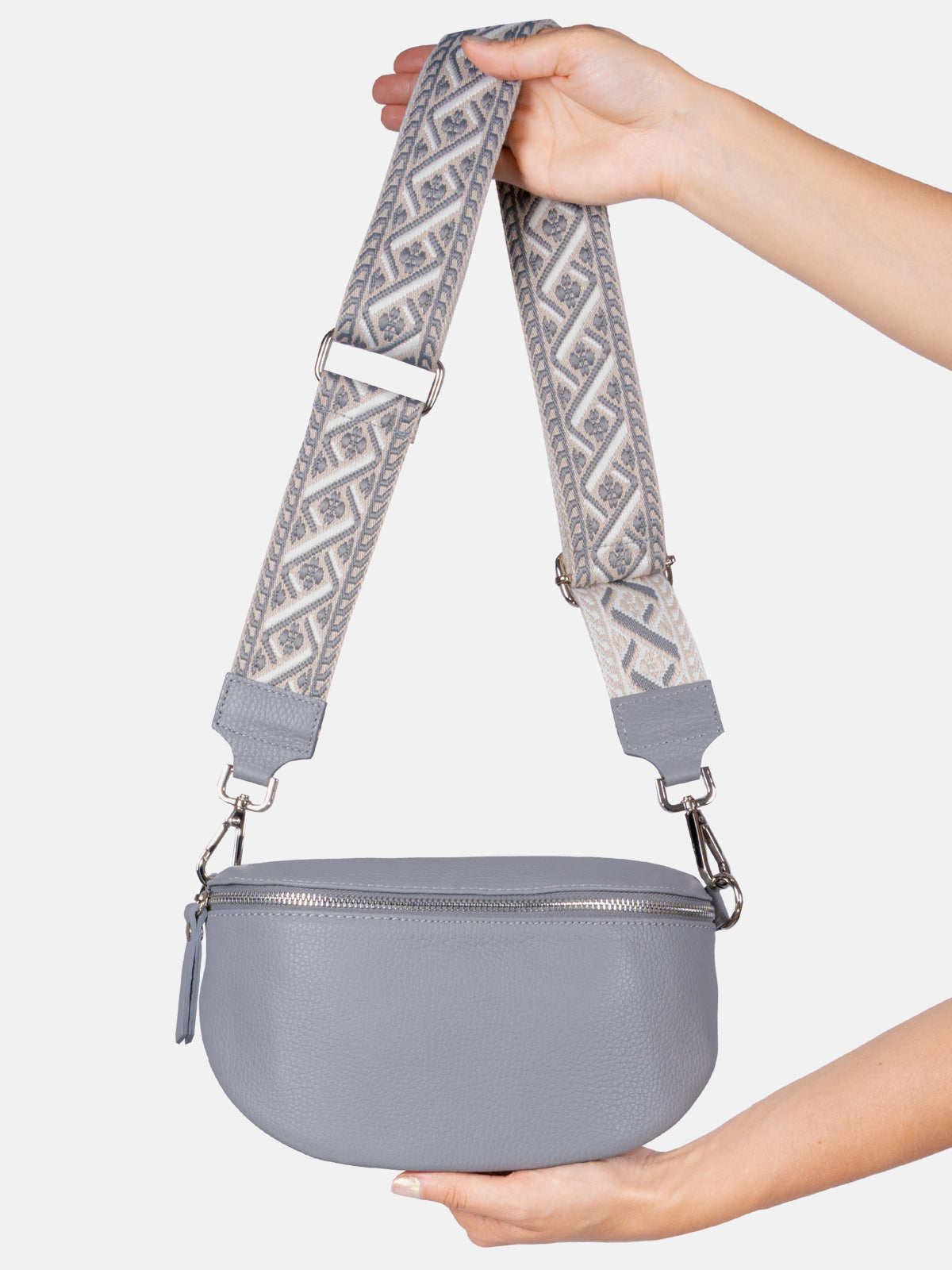 Mittelgroße Crossbody Gürteltasche aus 100% Leder - hellgrau - Helen