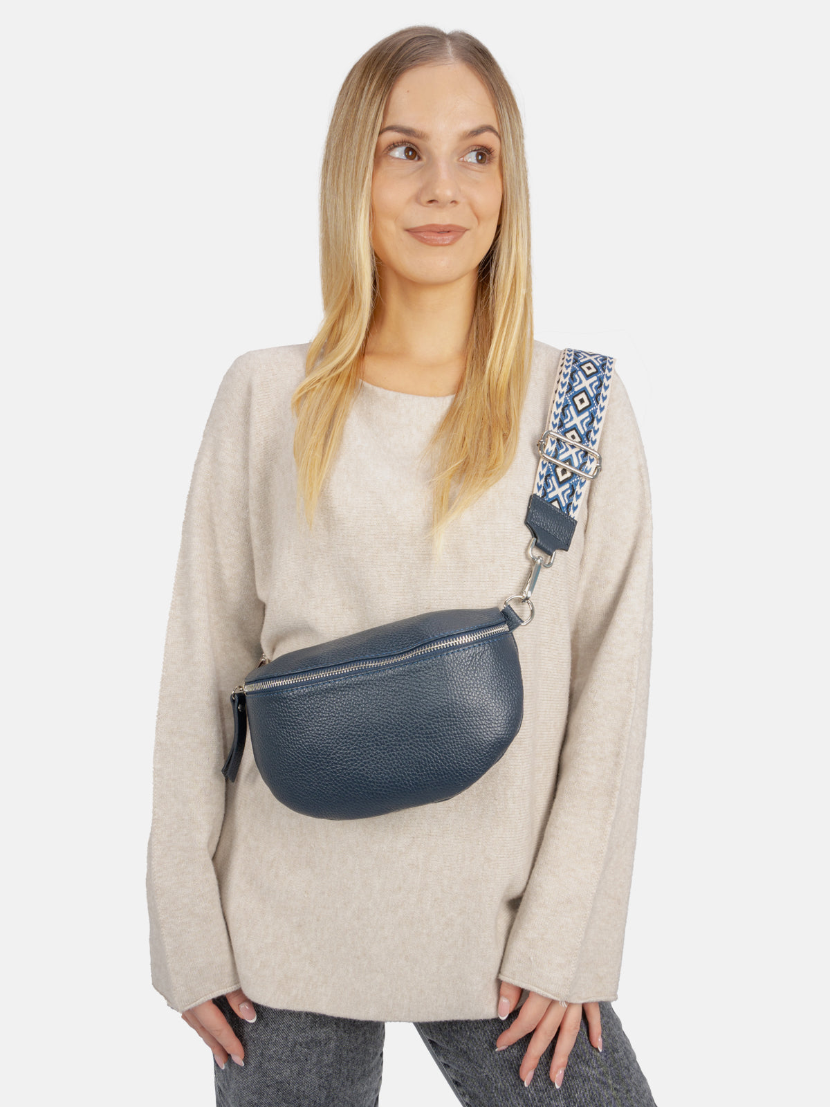 Mittelgroße Crossbody Gürteltasche aus 100% Leder - marineblau - Helen