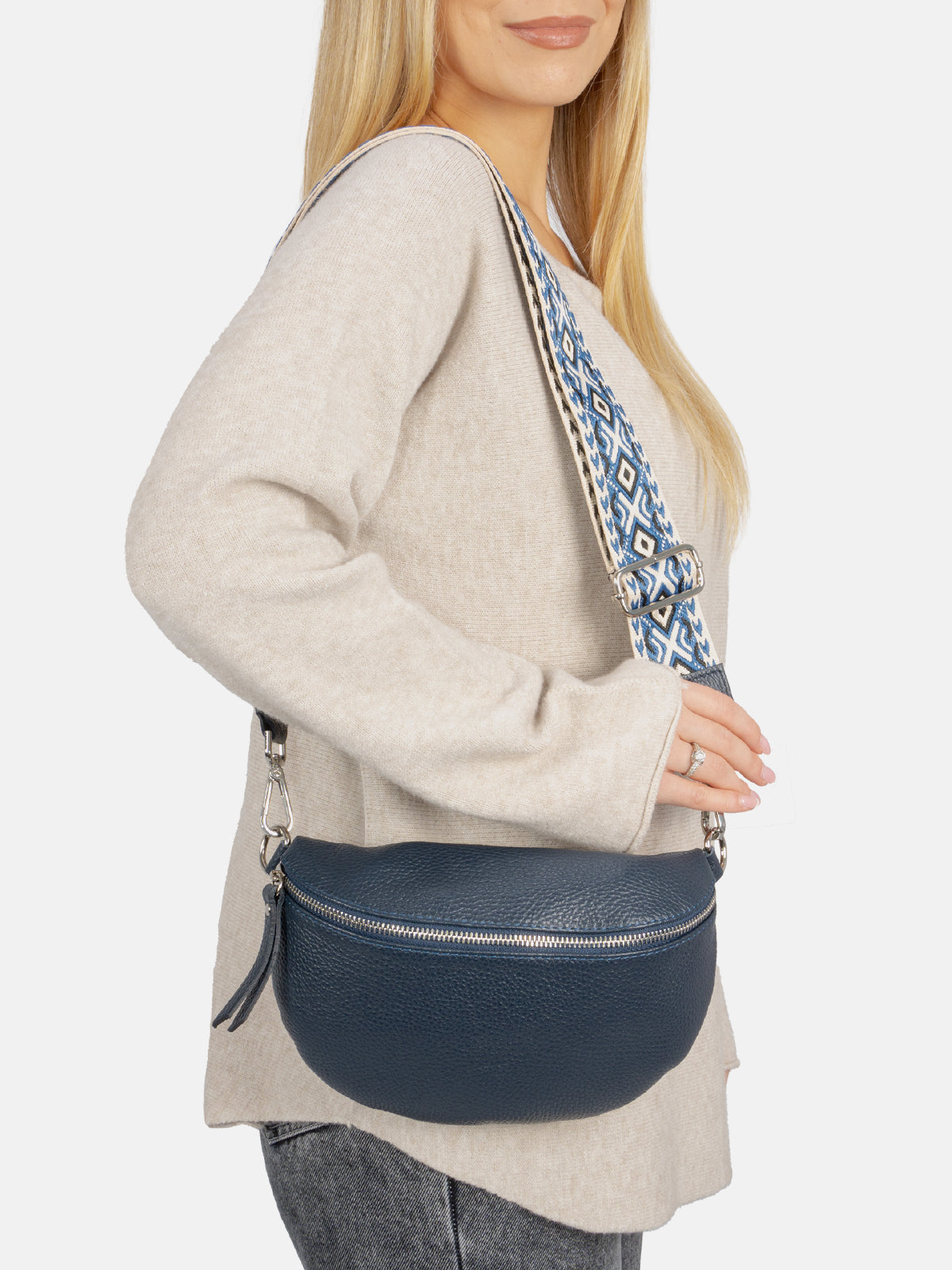 Mittelgroße Crossbody Gürteltasche aus 100% Leder - marineblau - Helen