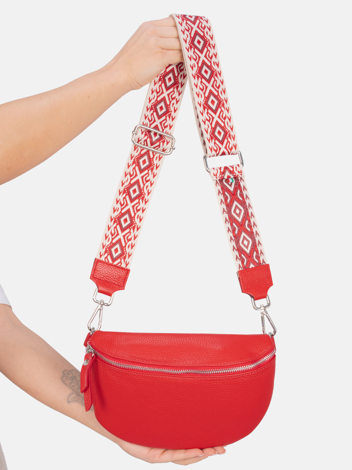 Mittelgroße Crossbody Gürteltasche aus 100% Leder - rot - Helen