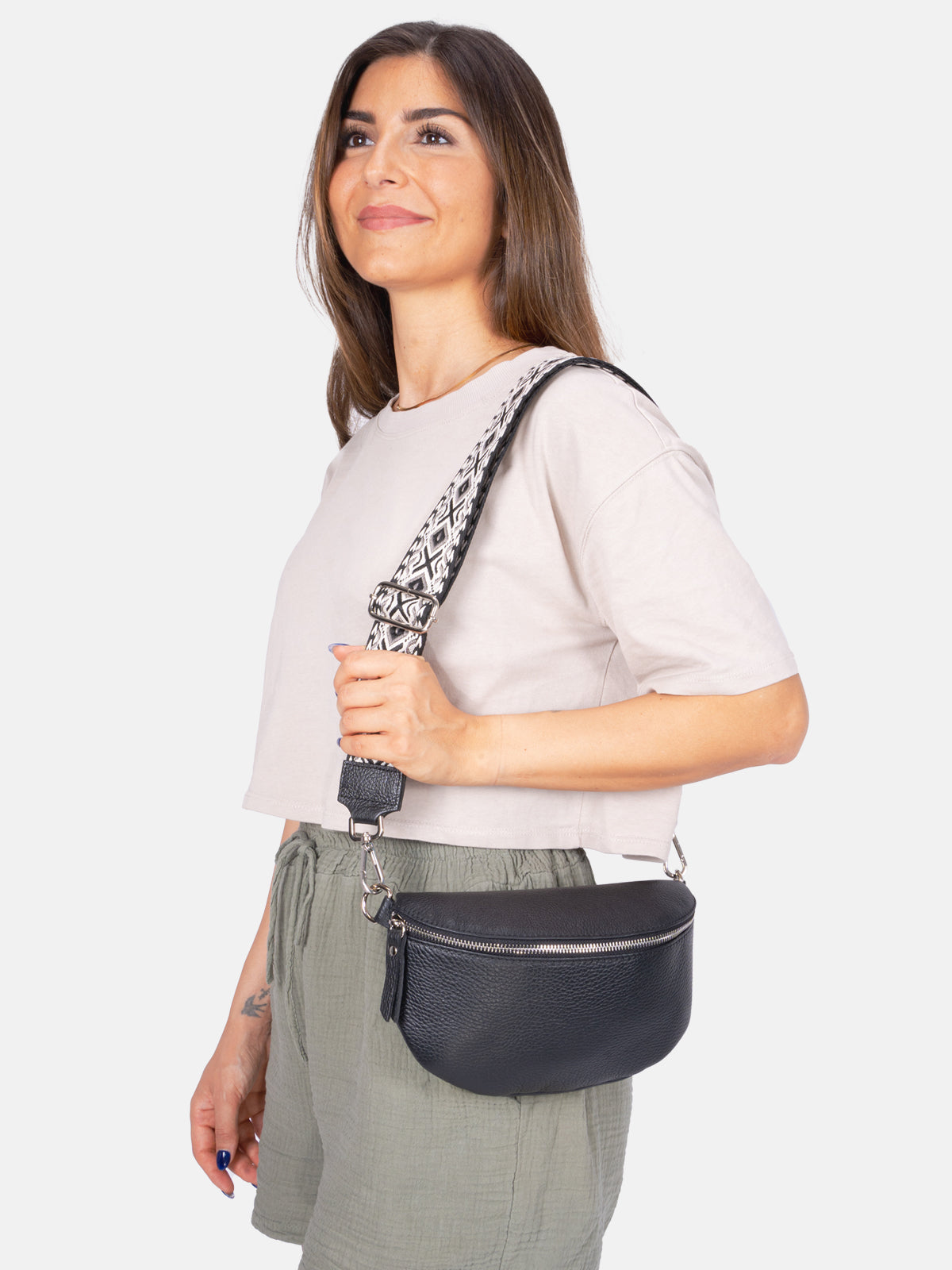 Mittelgroße Crossbody Gürteltasche aus 100% Leder - schwarz 2 - Helen BB