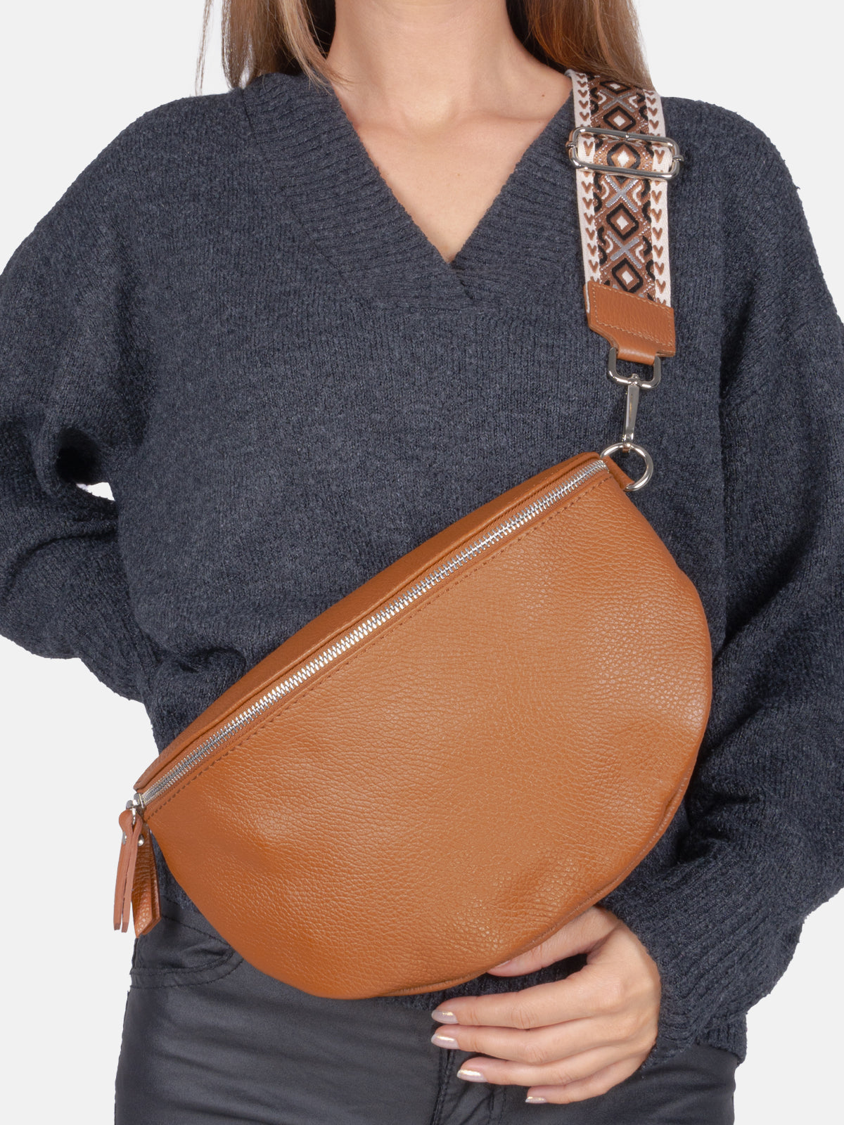 Große Crossbody Gürteltasche aus 100% Leder - cognac - Jaime