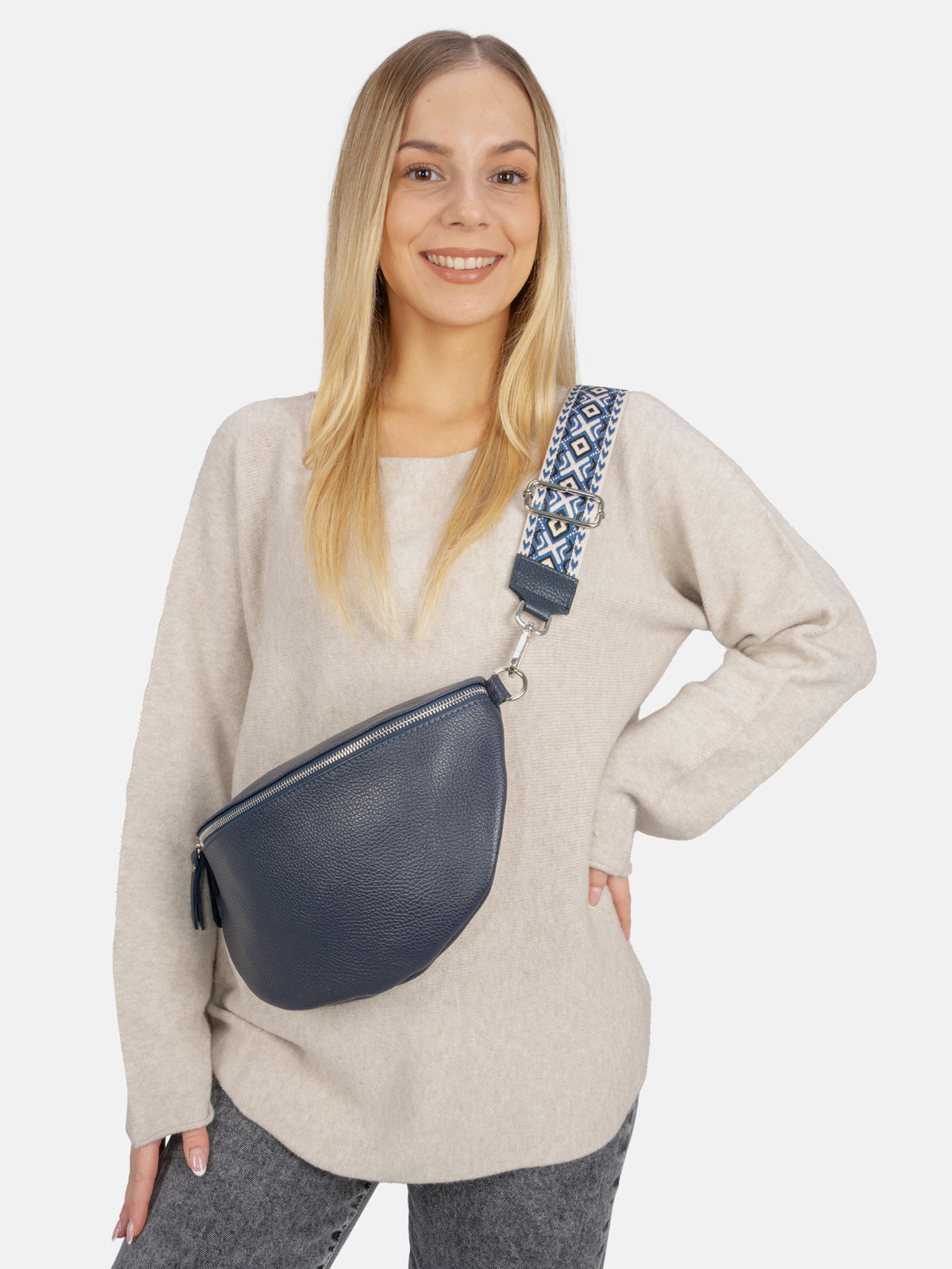 Große Crossbody Gürteltasche aus 100% Leder - marineblau - Jaime