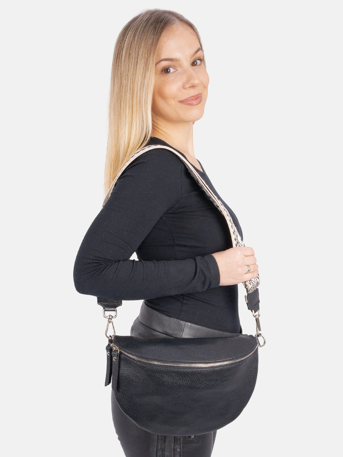 Große Crossbody Gürteltasche aus 100% Leder - schwarz 3 - Jaime KK