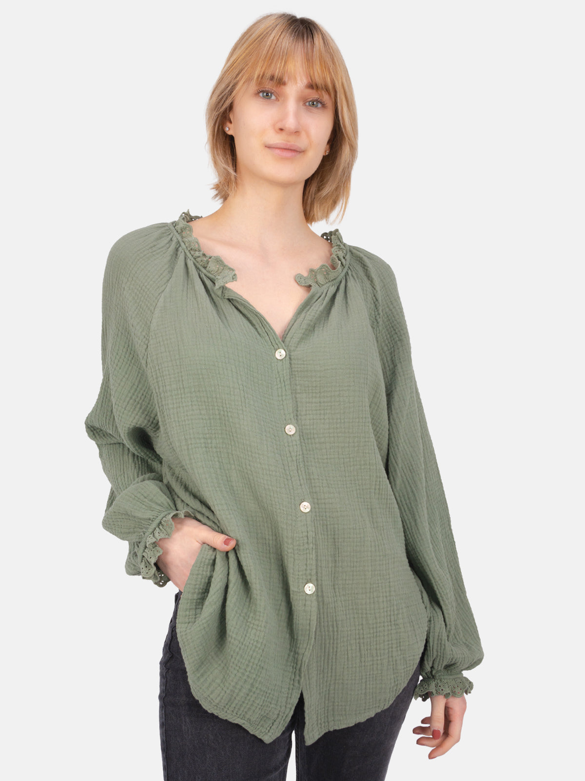 Musselinbluse mit Spitze/Rüsche - Emma