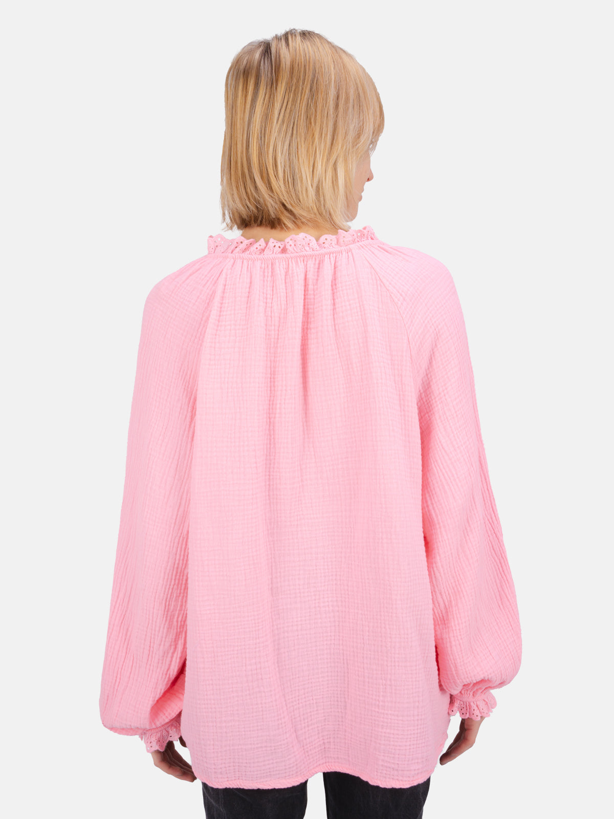 Musselinbluse mit Spitze/Rüsche - Emma