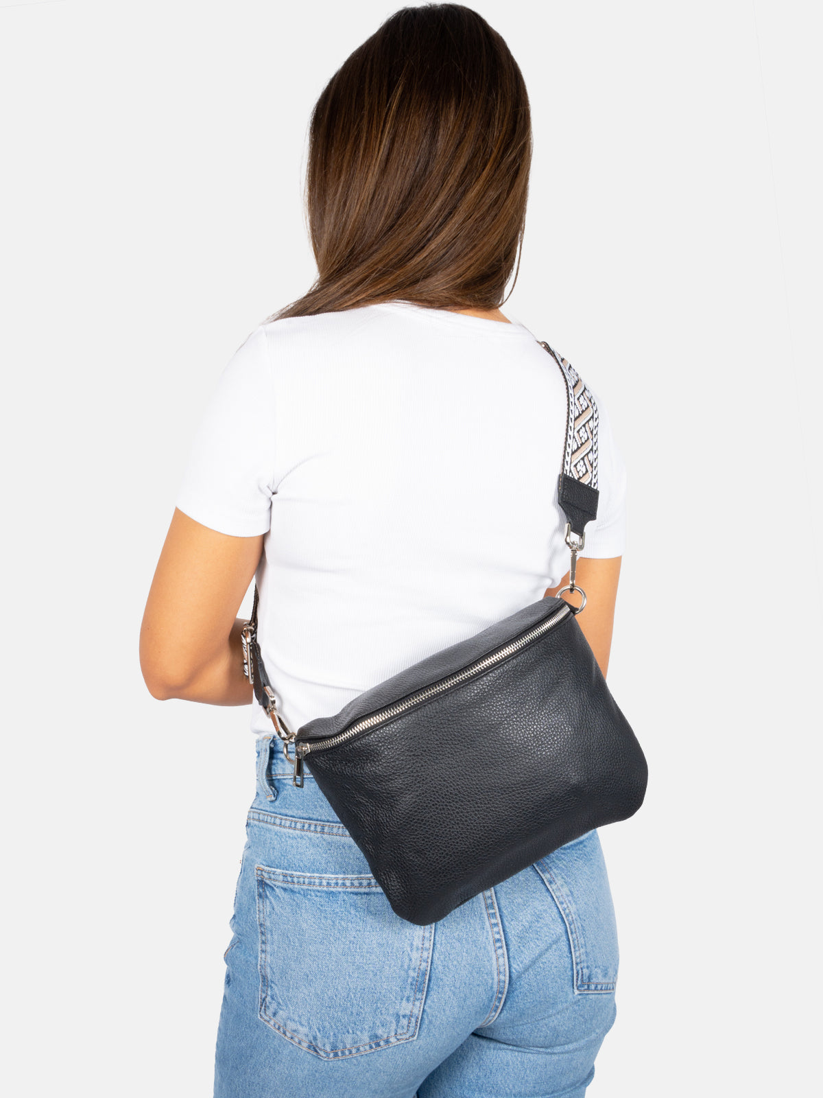 Große Umhängetasche Crossbody aus 100% Leder - schwarz - Rona