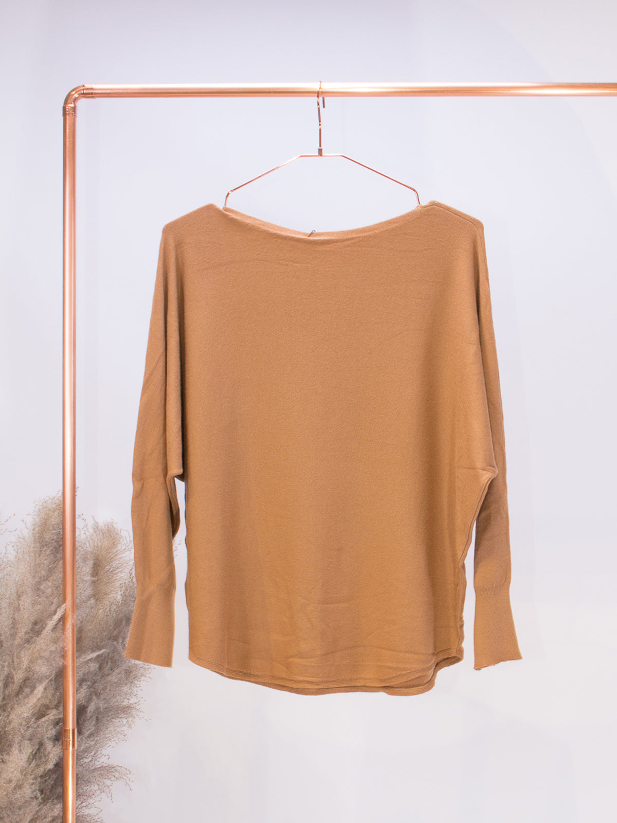 Rundhals Pullover mit Fledermausärmel - sand uni - Mere 27