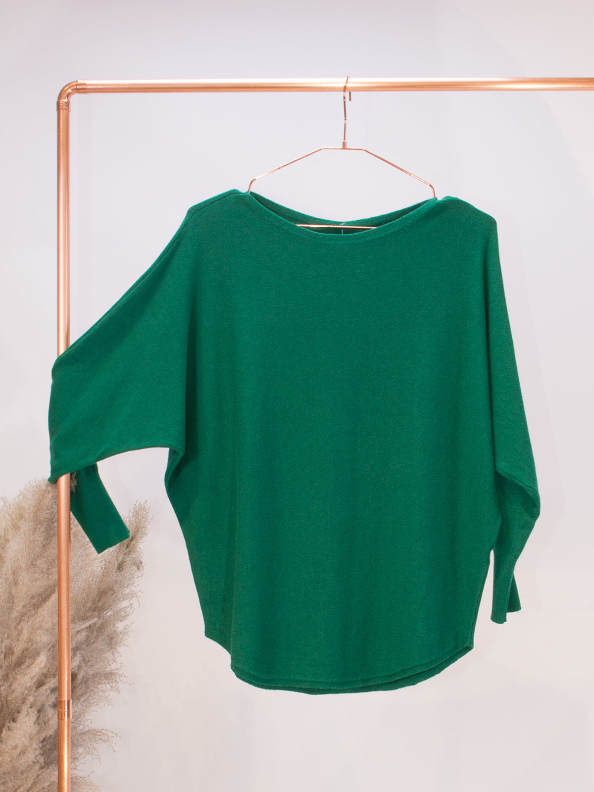 Rundhals Pullover mit Fledermausärmel - jadegrün uni - Mere 27