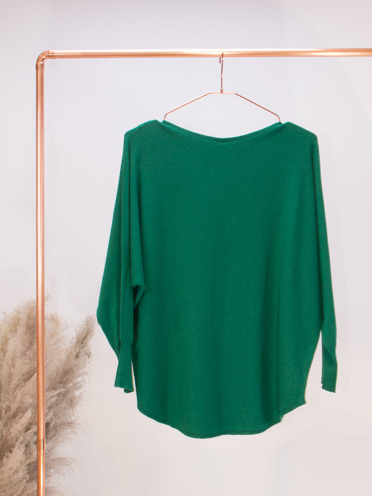 Rundhals Pullover mit Fledermausärmel - jadegrün uni - Mere 27