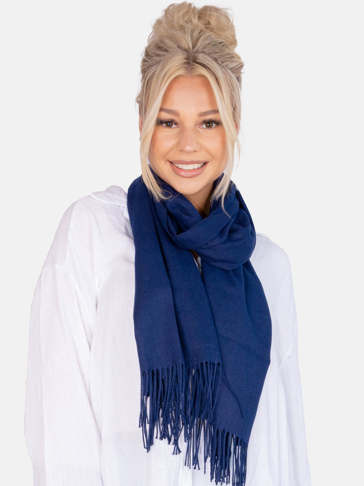 Leichter und weicher Uni Schal Unisex im angenehmen Kaschmir Mix - marineblau - Sophia