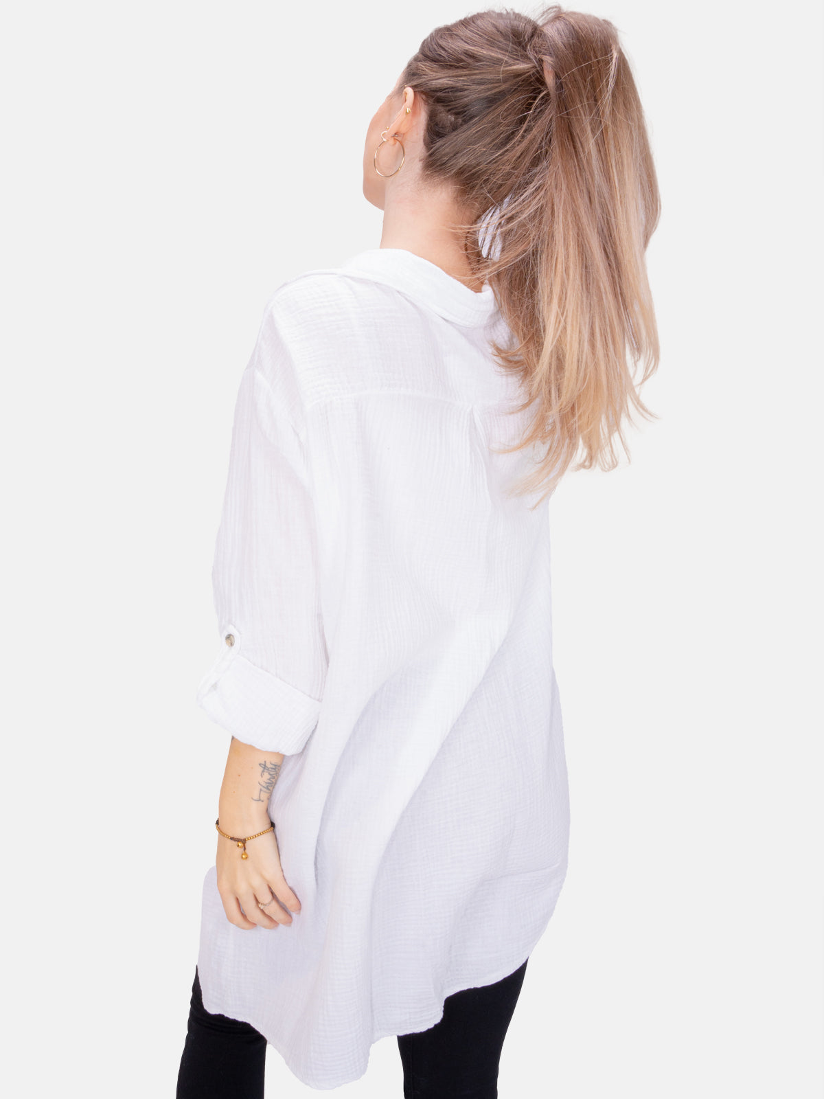 Musselinbluse mit Knopfverschluss & Taschen - weiß - Jessy