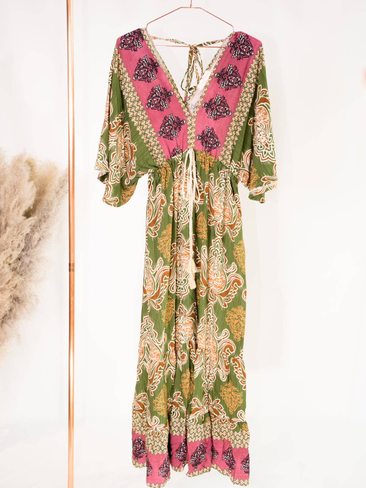 Maxi Kleid tailliert im Boho Stil - grün bordeaux - Ajala