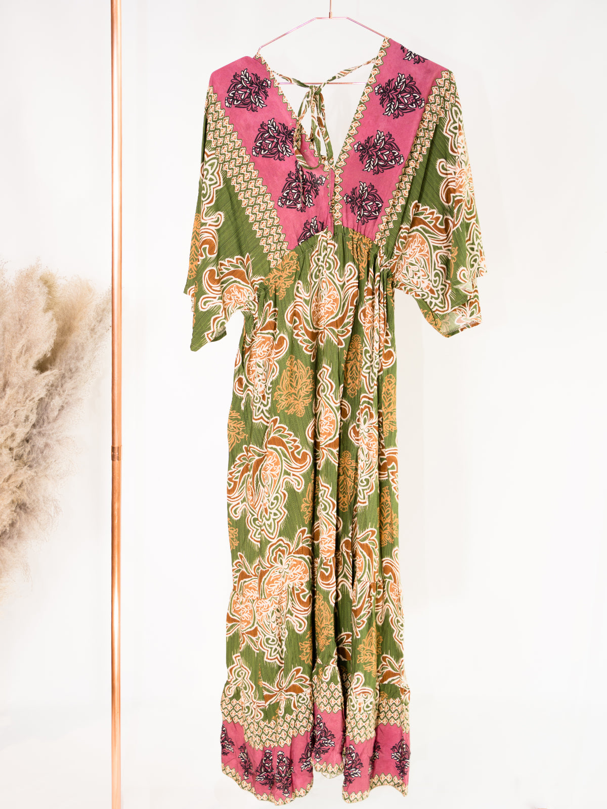 Maxi Kleid tailliert im Boho Stil - grün bordeaux - Ajala