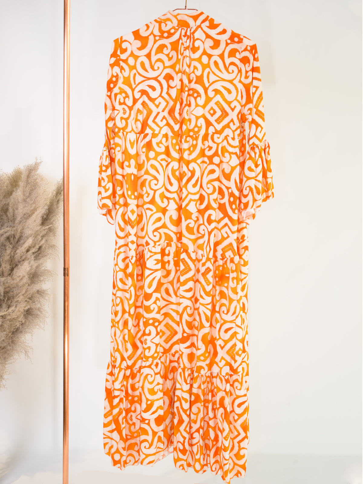 Langes geknöpftes Kleid - orange beige - Daisy