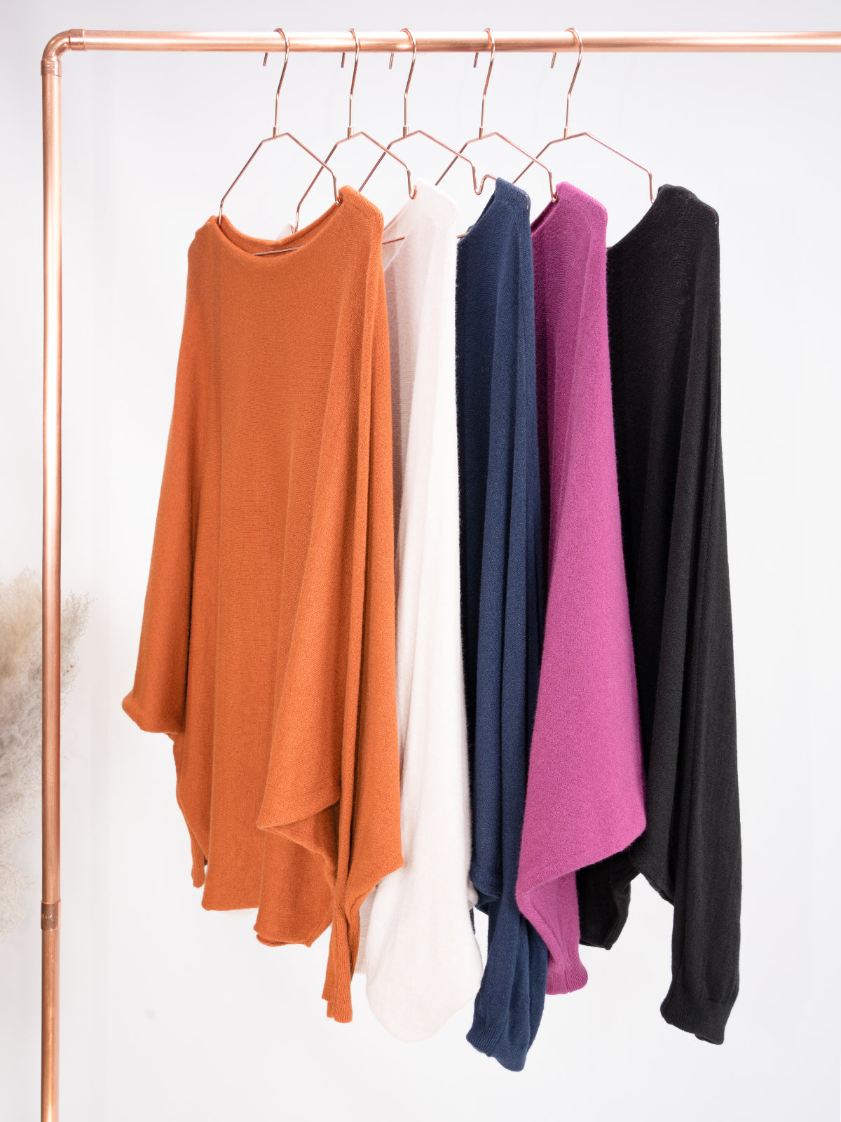 Rundhals Pullover mit Fledermausärmeln - mehrere Farben uni - Tammy