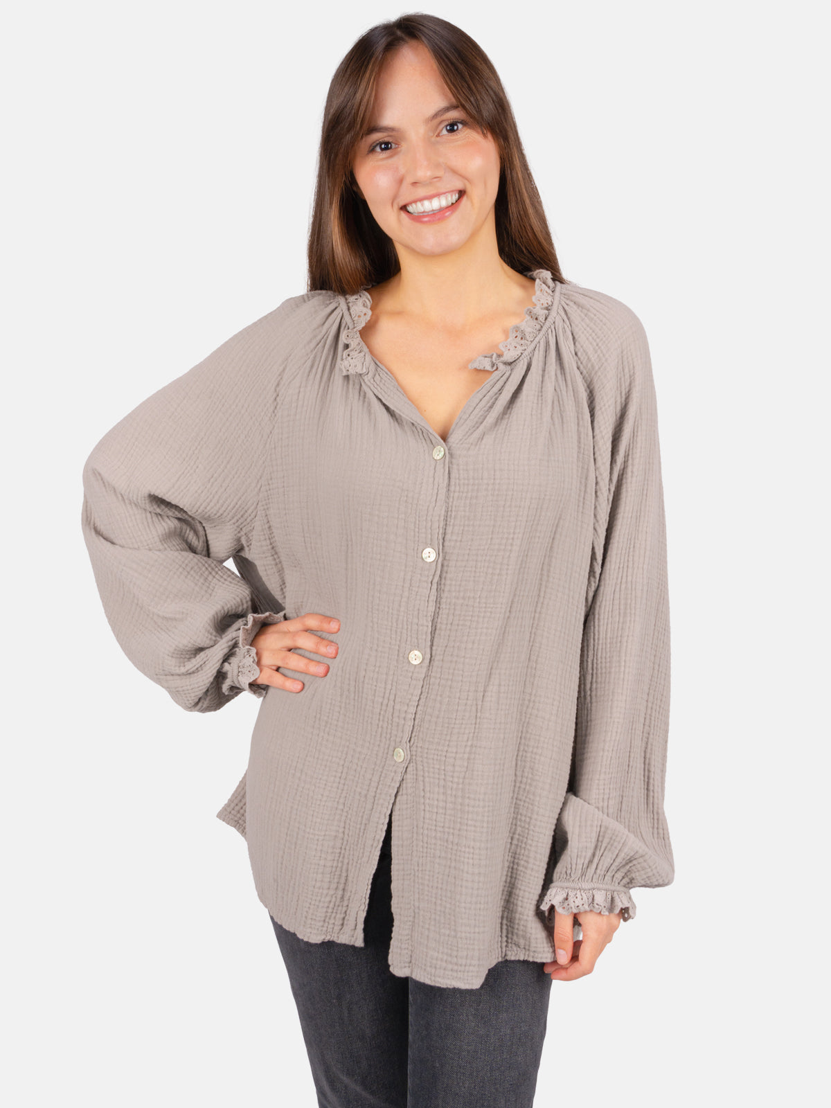 Musselinbluse Cloe Oversized mit Spitzendetails