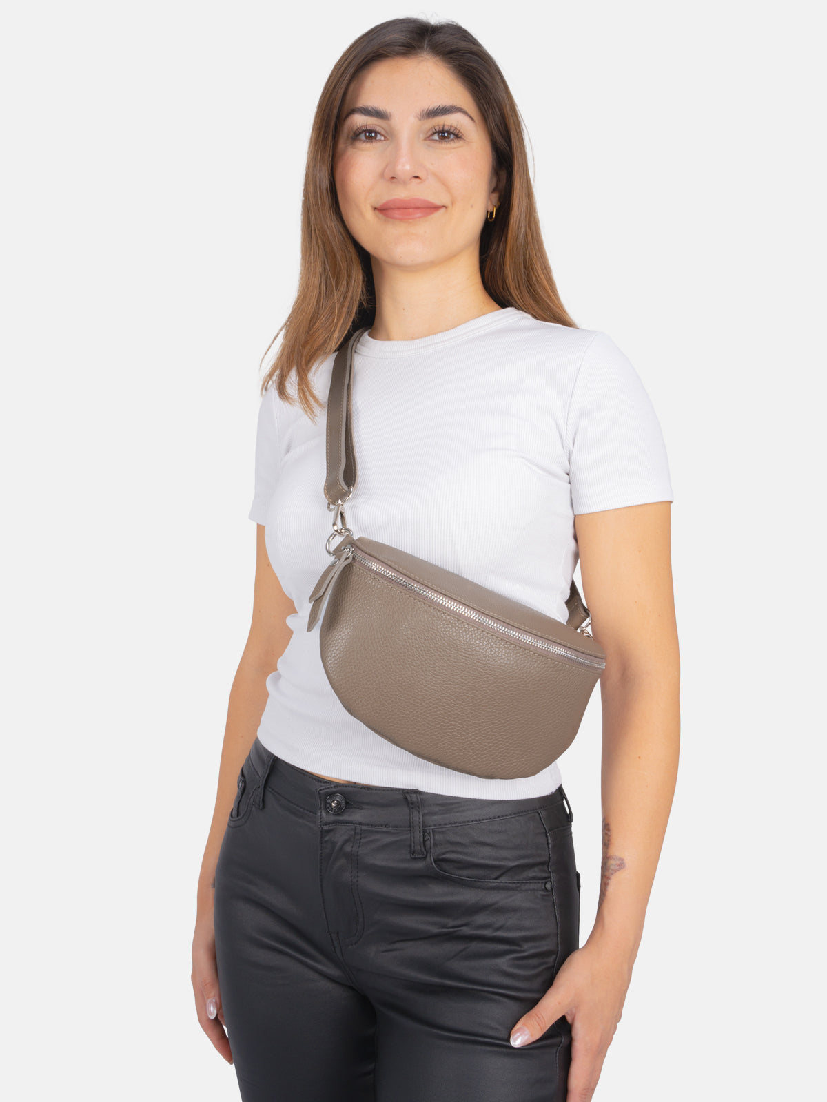 Crossbody Umhängetasche Gr. M aus 100% Leder - Anna