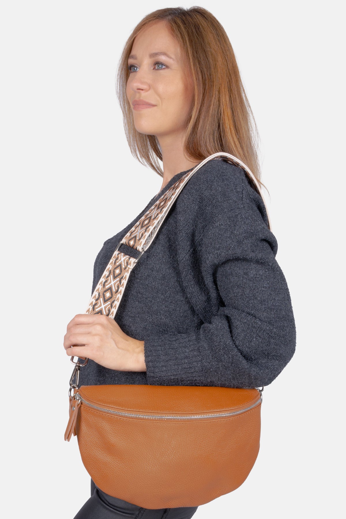 Große Crossbody Gürteltasche aus 100% Leder - cognac - Jaime